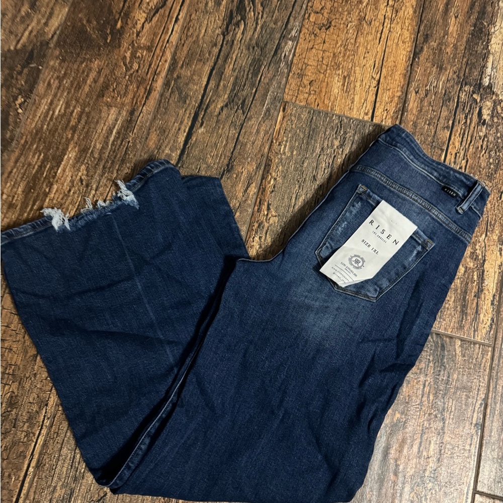 Risen Jeans 1XL Wide Leg Crop Raw Hem NWT Dark Wash Stretch
